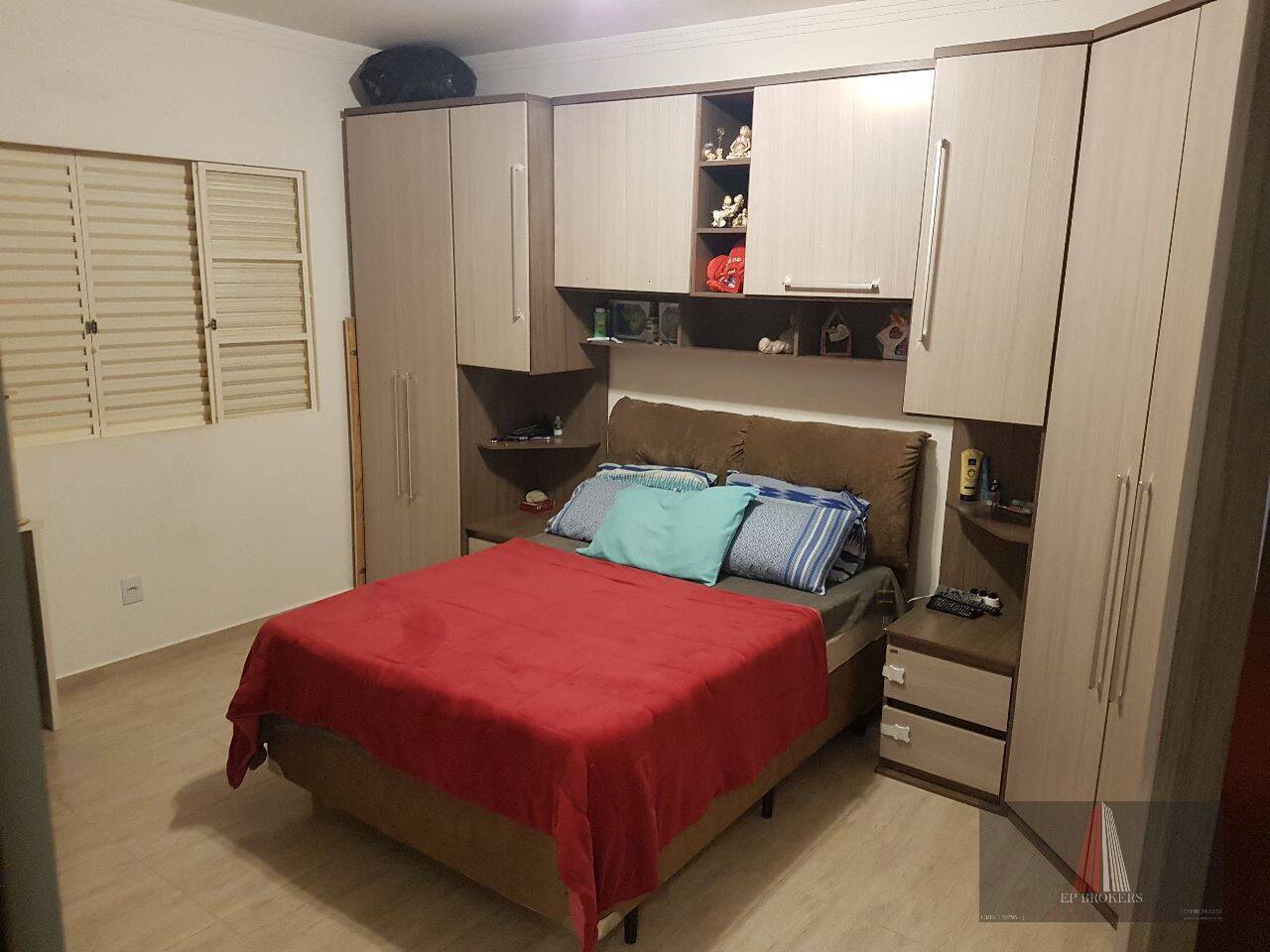 Casa à venda com 3 quartos, 225m² - Foto 14