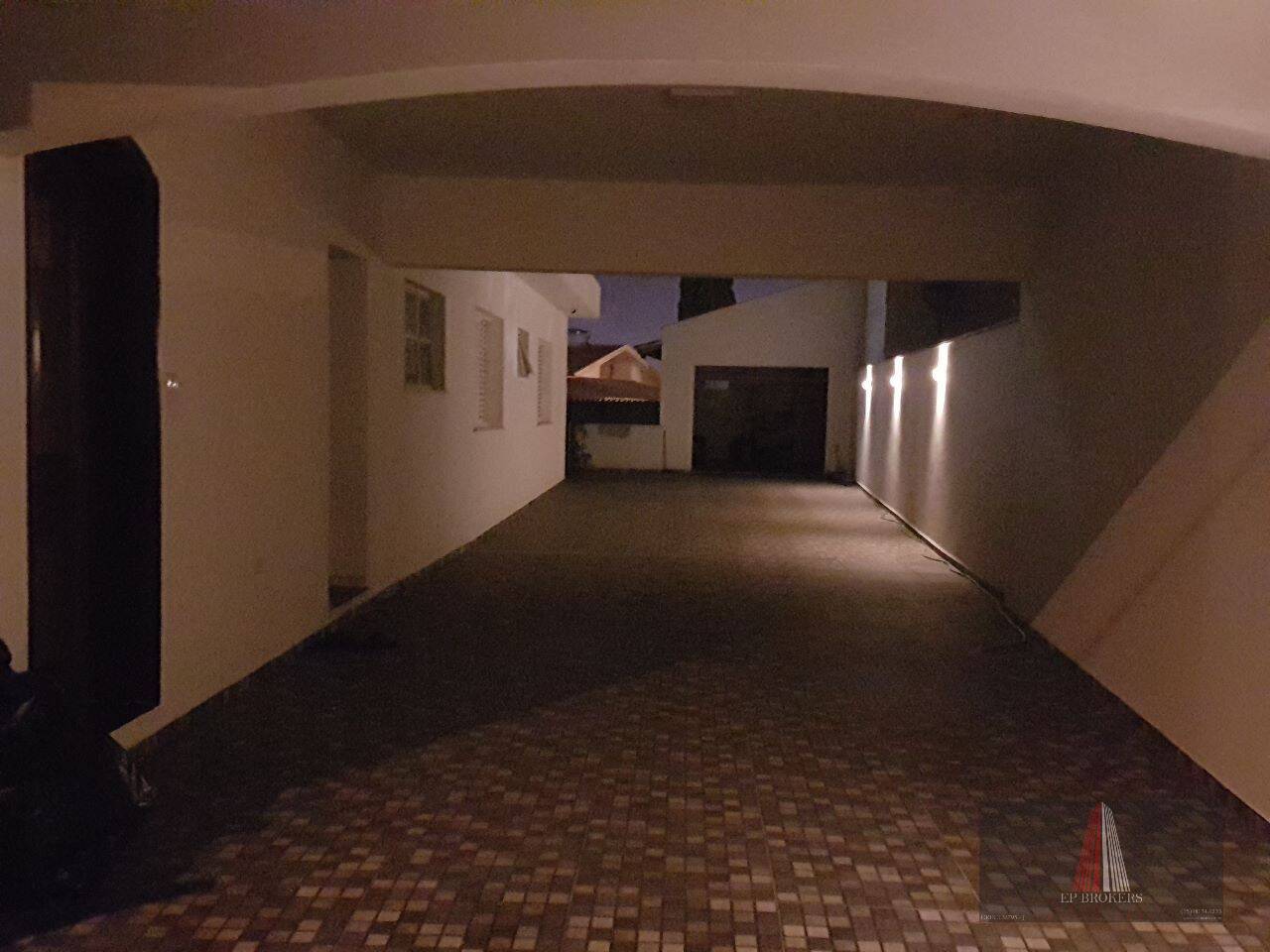 Casa à venda com 3 quartos, 225m² - Foto 21