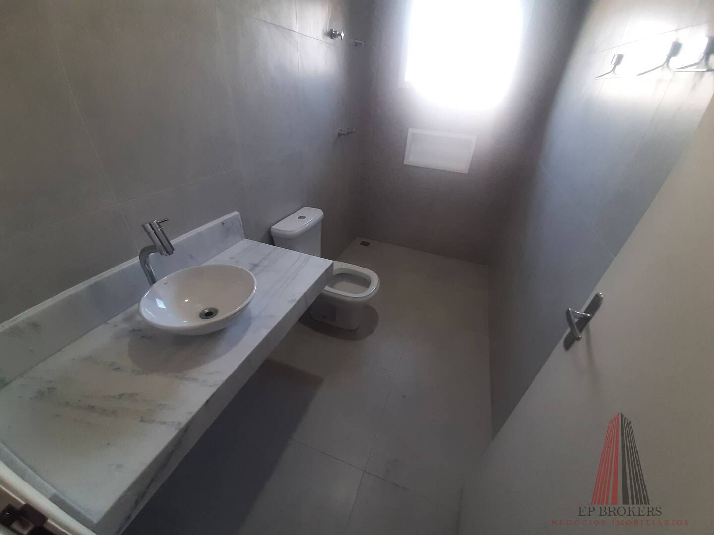 Casa à venda com 3 quartos, 183m² - Foto 11