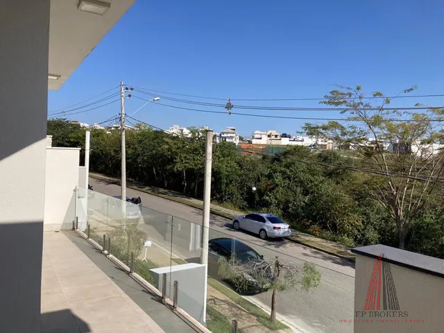 Casa de Condomínio à venda e aluguel com 3 quartos, 243m² - Foto 13