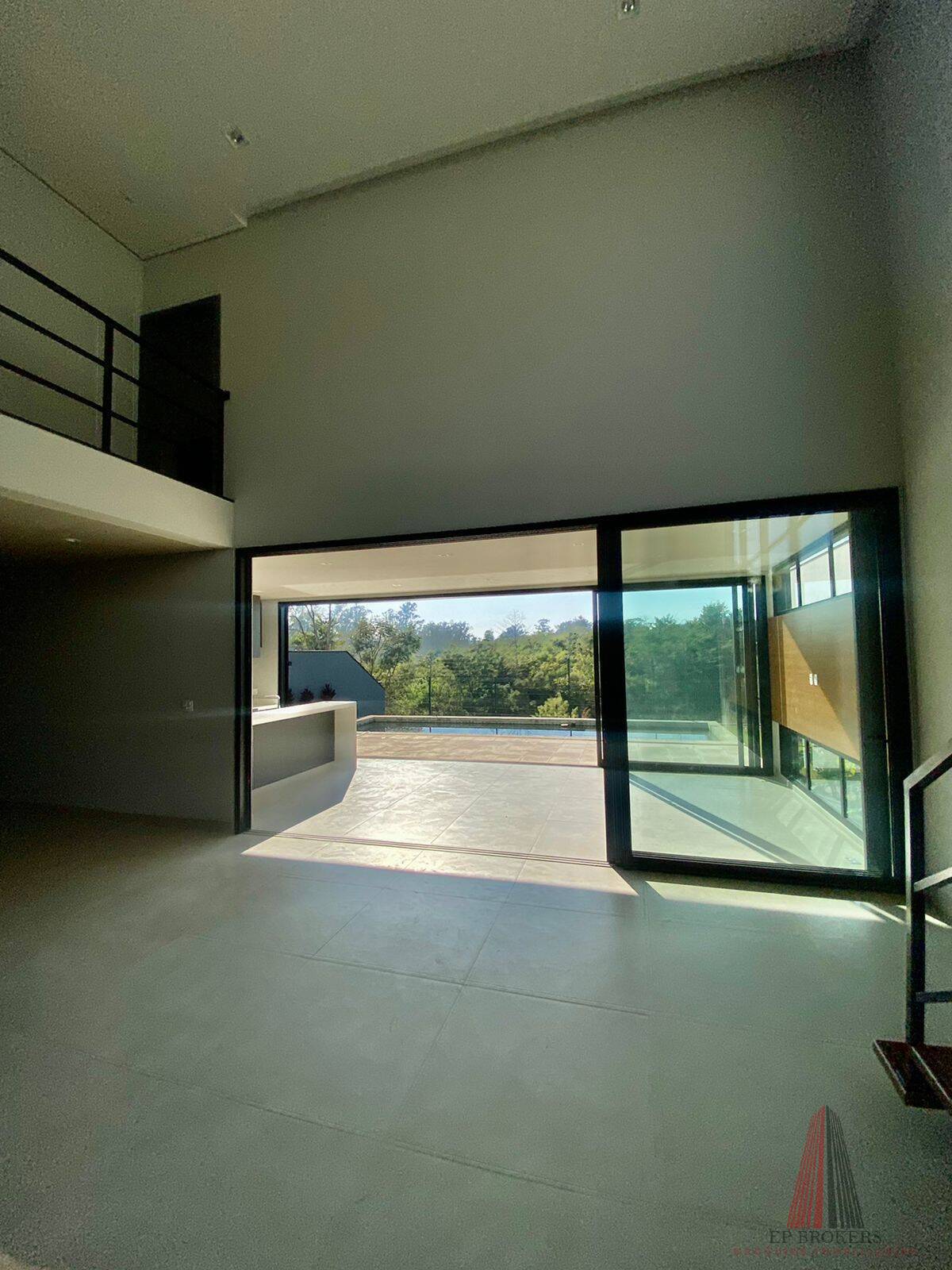 Casa à venda com 4 quartos, 355m² - Foto 6