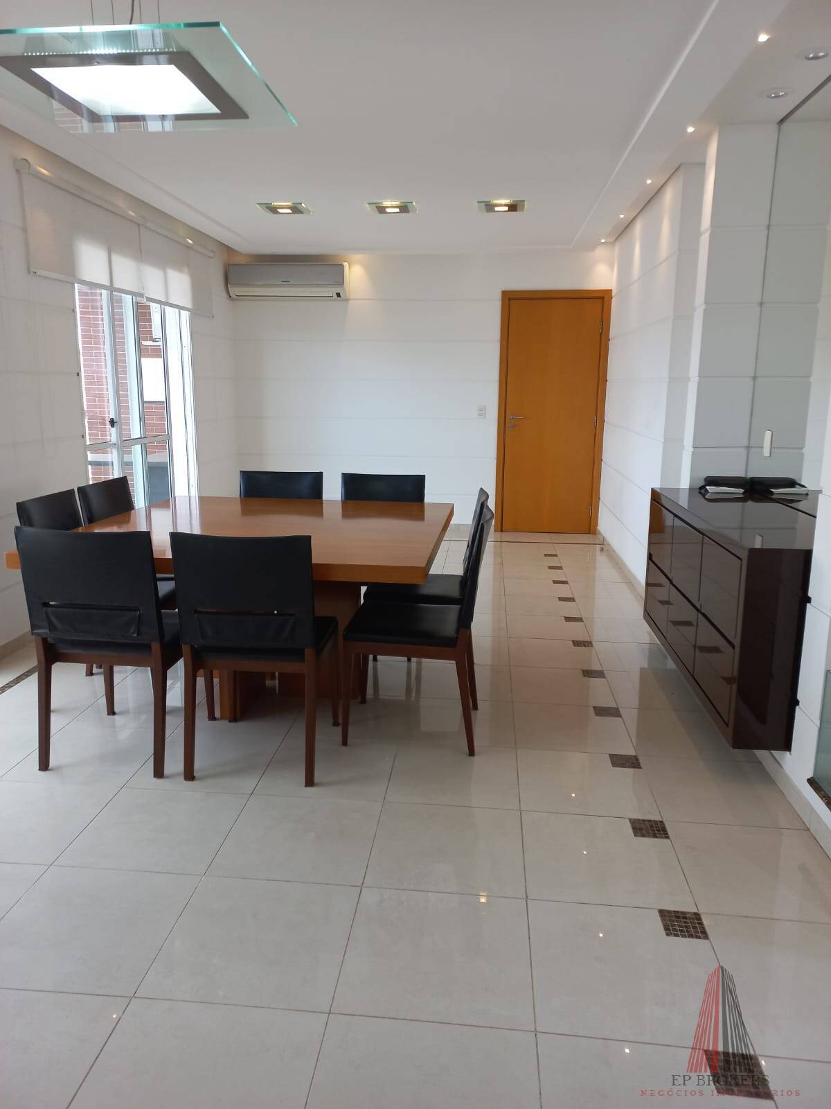 Apartamento à venda com 3 quartos, 171m² - Foto 3