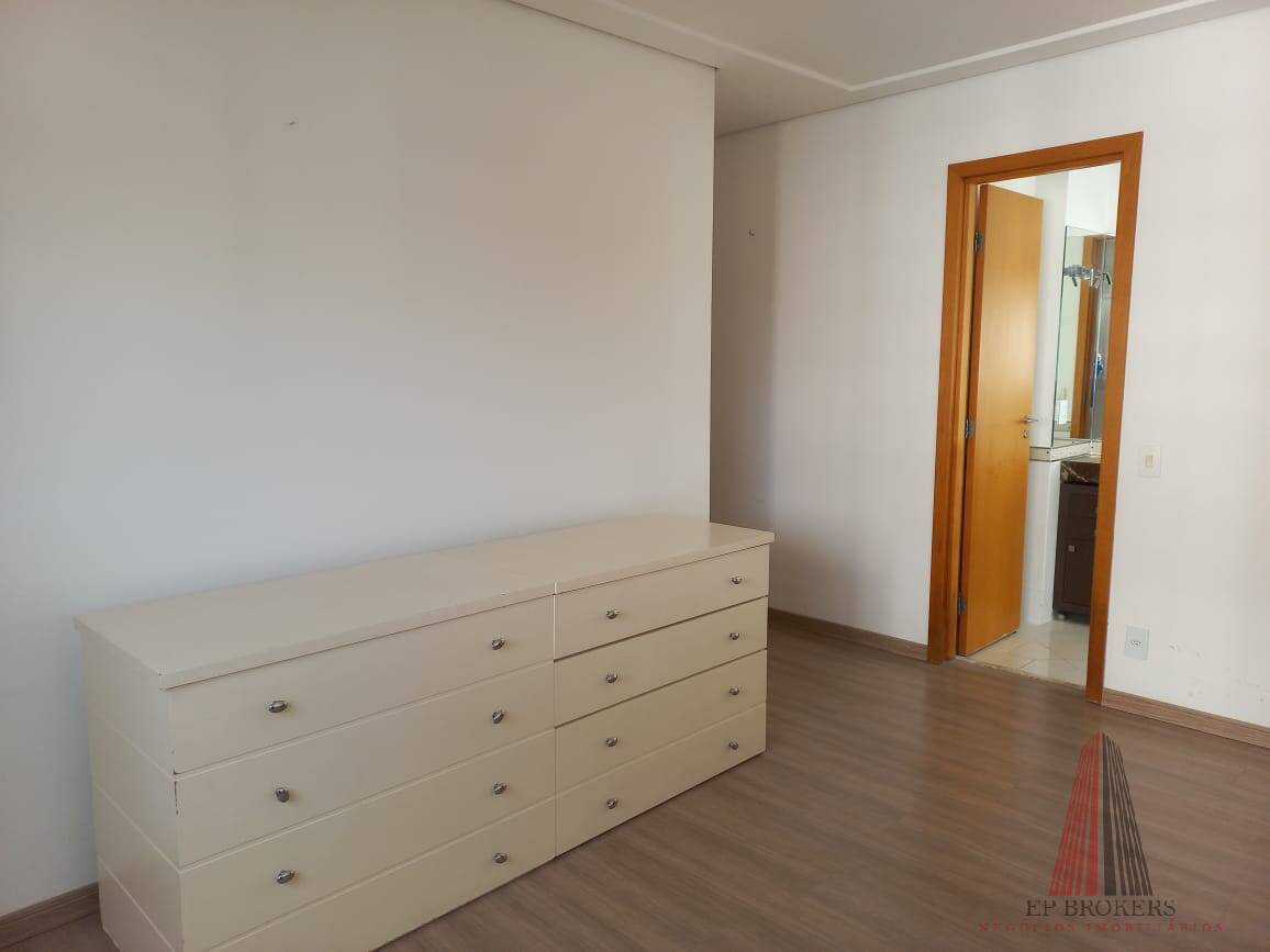 Apartamento à venda com 3 quartos, 171m² - Foto 12