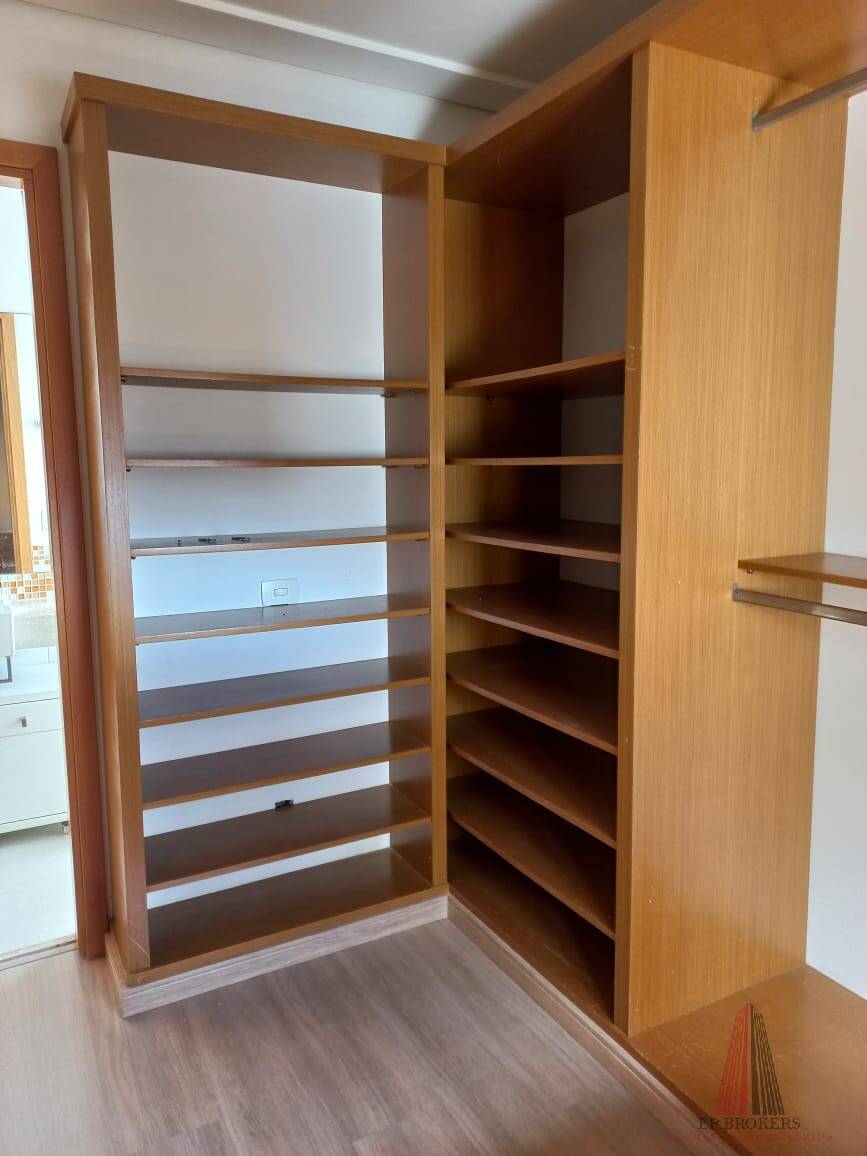 Apartamento à venda com 3 quartos, 171m² - Foto 16