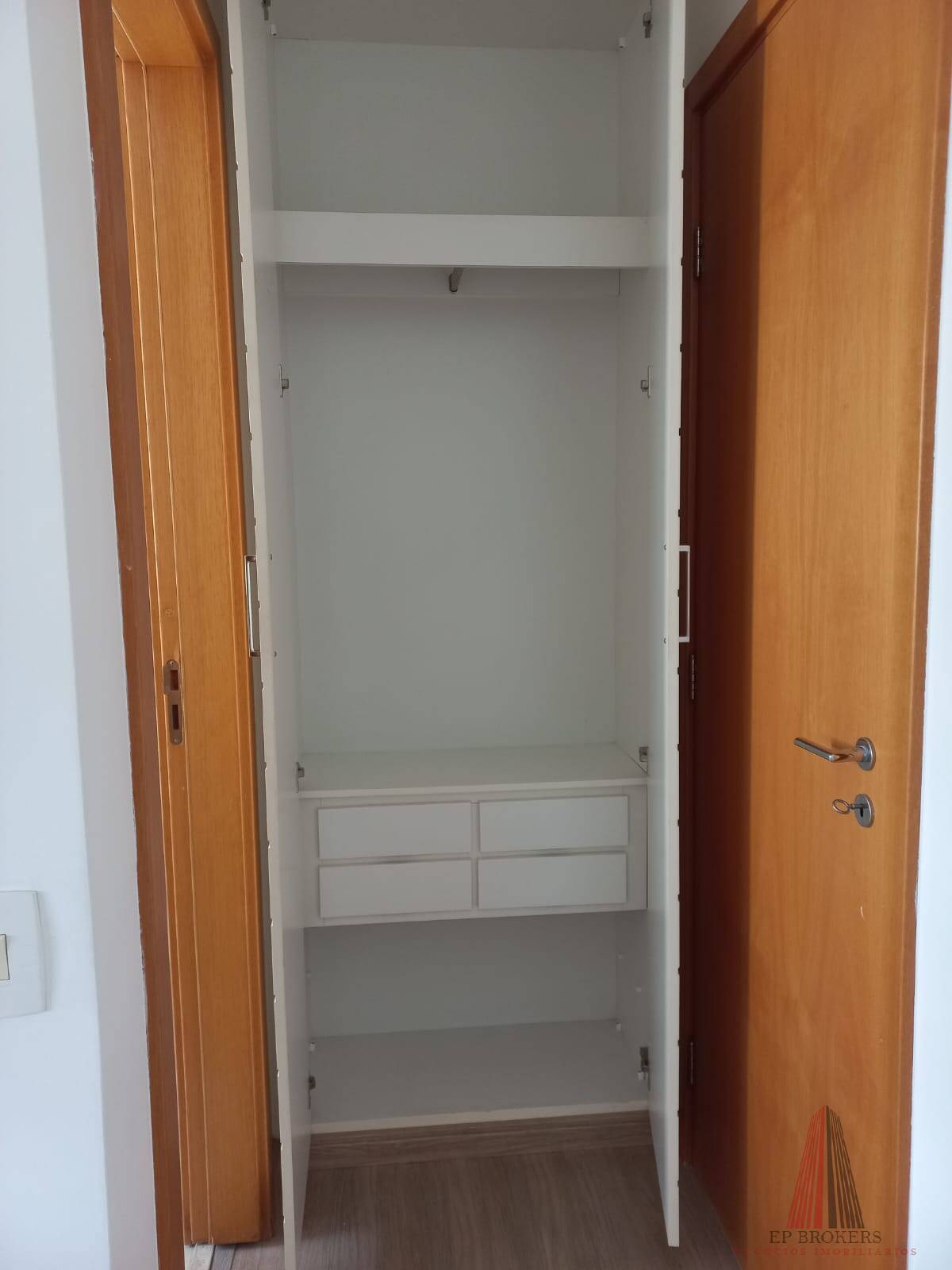 Apartamento à venda com 3 quartos, 171m² - Foto 19