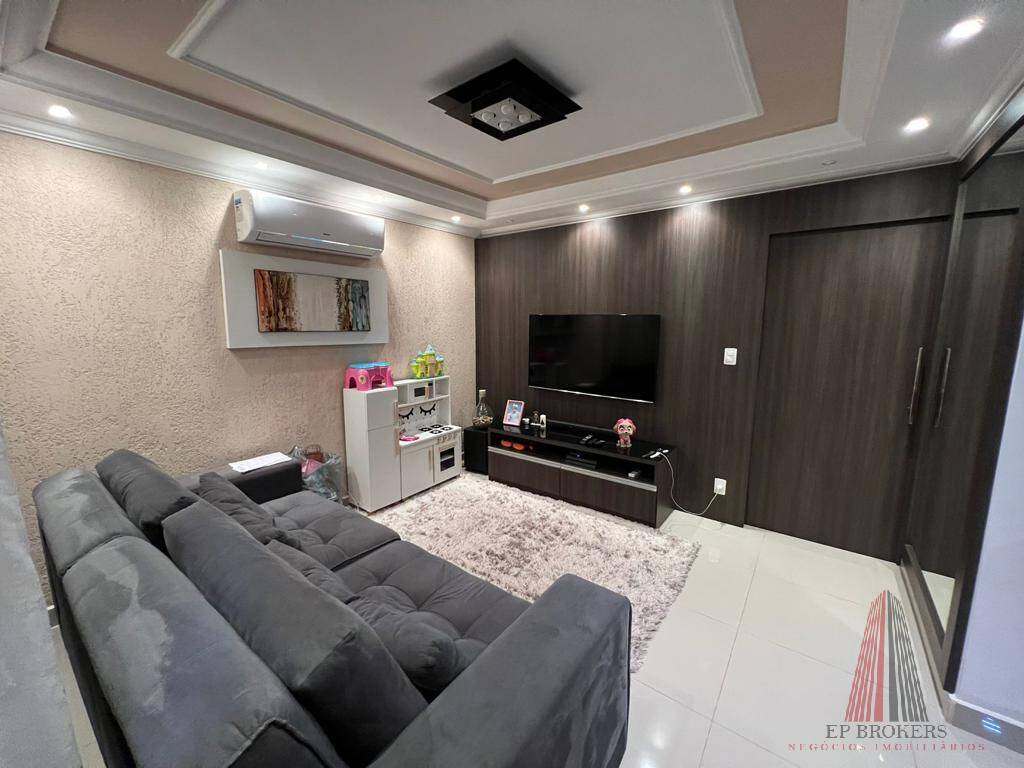 Casa à venda com 3 quartos, 151m² - Foto 3