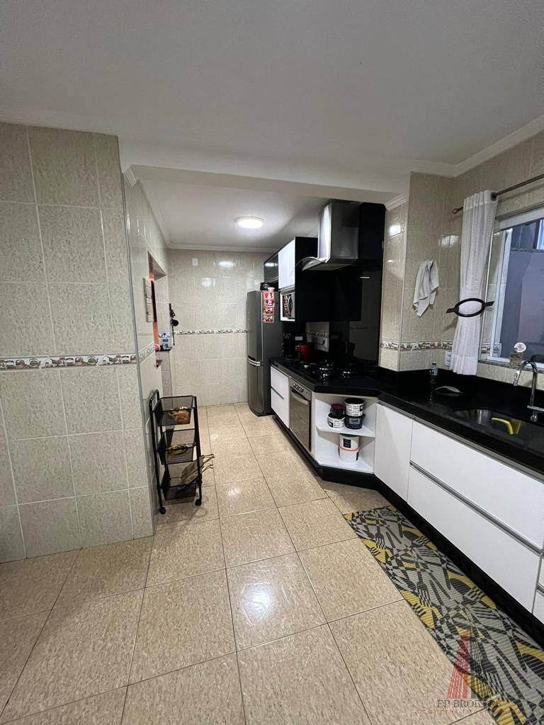 Casa à venda com 3 quartos, 151m² - Foto 5