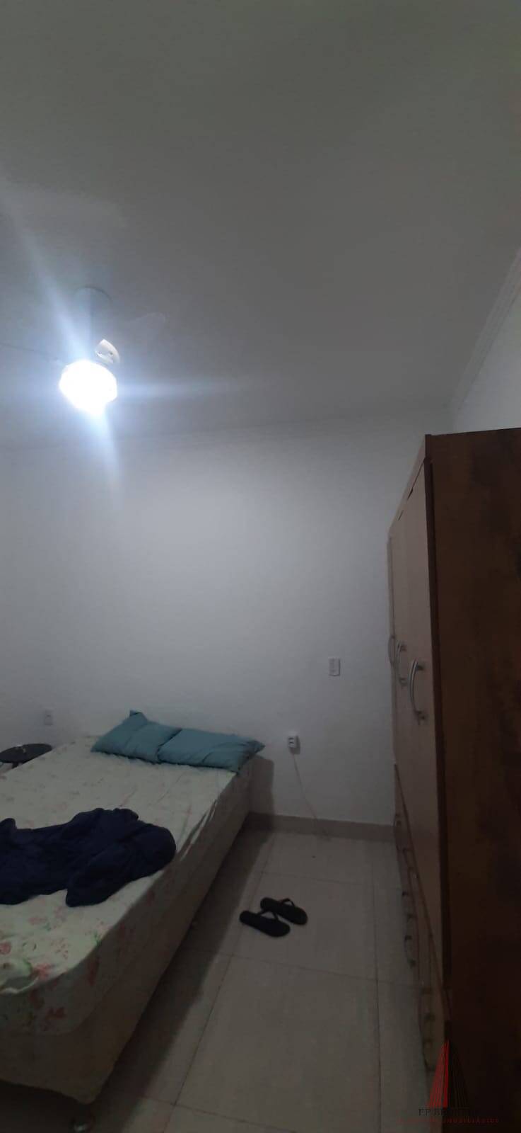 Casa à venda com 2 quartos, 78m² - Foto 5