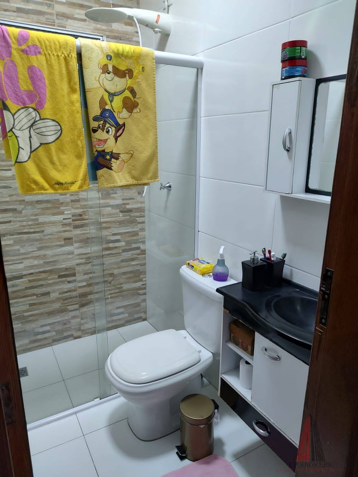 Casa à venda com 2 quartos, 150m² - Foto 13