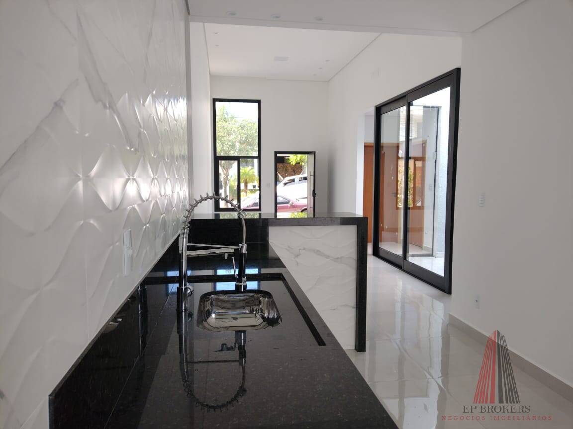 Casa à venda com 3 quartos, 98m² - Foto 6