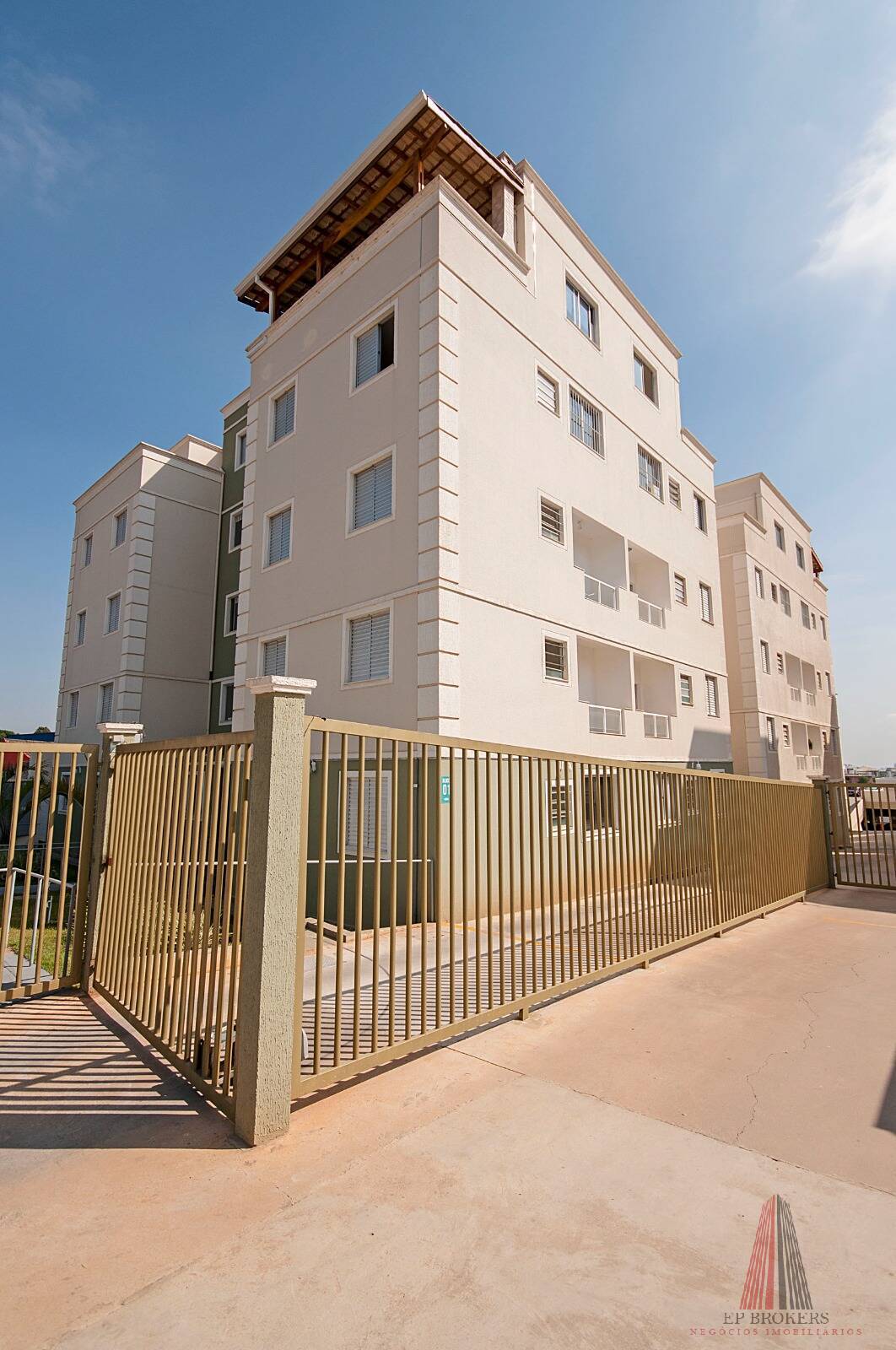 Casa à venda com 2 quartos, 42m² - Foto 4