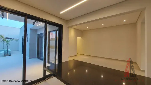 Casa à venda com 3 quartos, 176m² - Foto 10