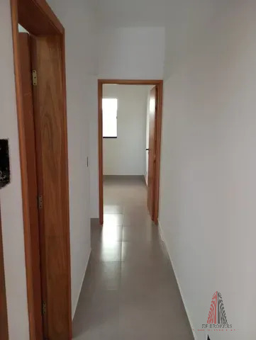 Casa à venda com 2 quartos, 62m² - Foto 3