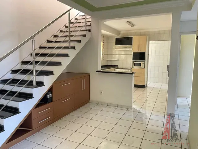 Apartamento à venda com 3 quartos, 123m² - Foto 1