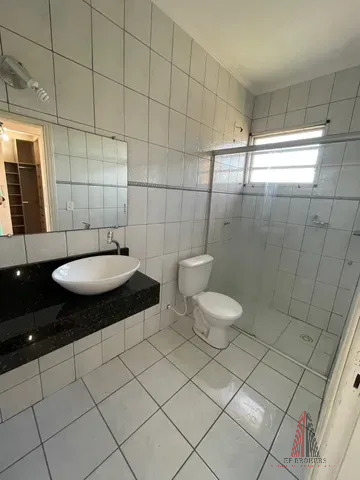 Apartamento à venda com 3 quartos, 123m² - Foto 14