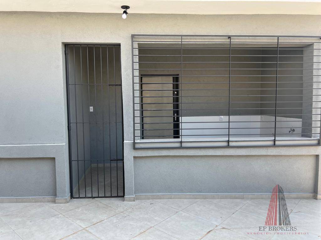 Casa para alugar com 2 quartos, 155m² - Foto 16