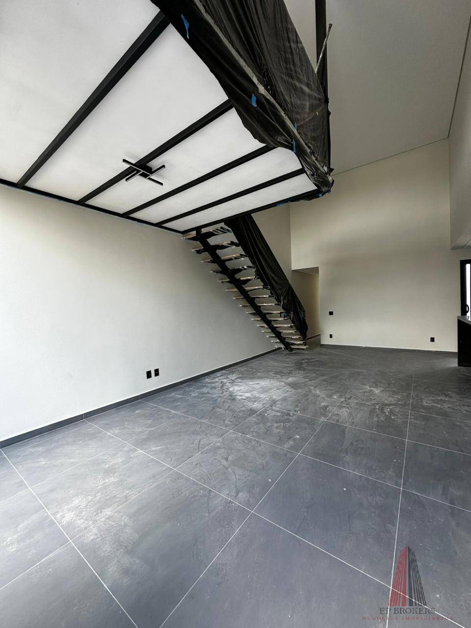 Casa à venda com 3 quartos, 200m² - Foto 4