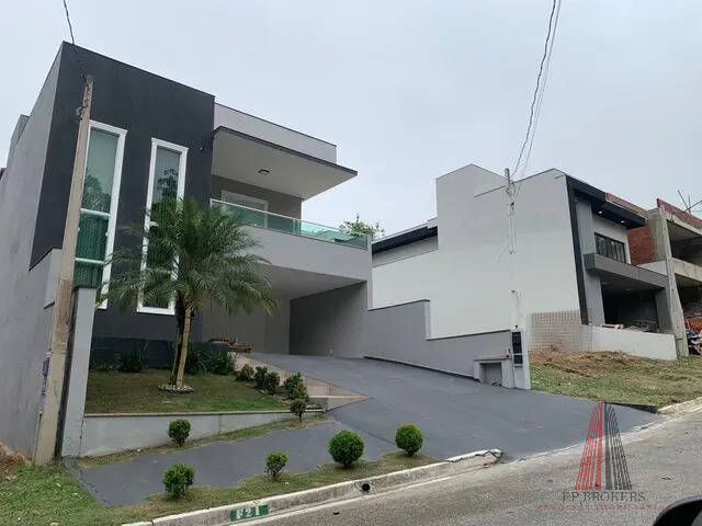 Casa de Condomínio à venda com 3 quartos, 280m² - Foto 2