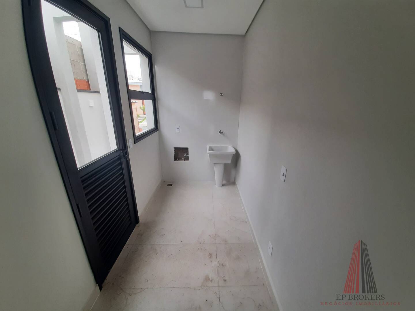 Casa de Condomínio à venda com 3 quartos, 198m² - Foto 10