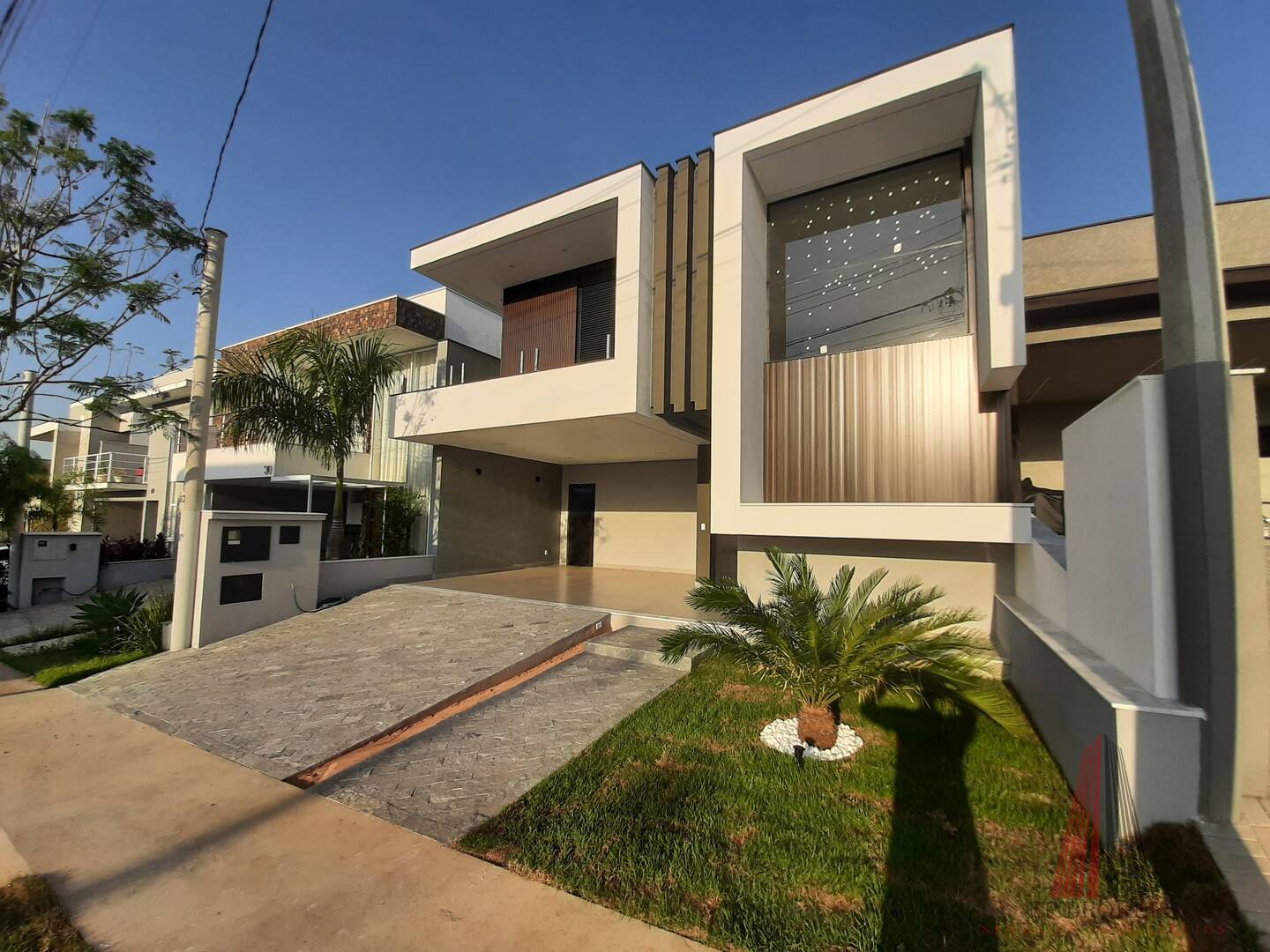 Casa de Condomínio à venda com 3 quartos, 232m² - Foto 29