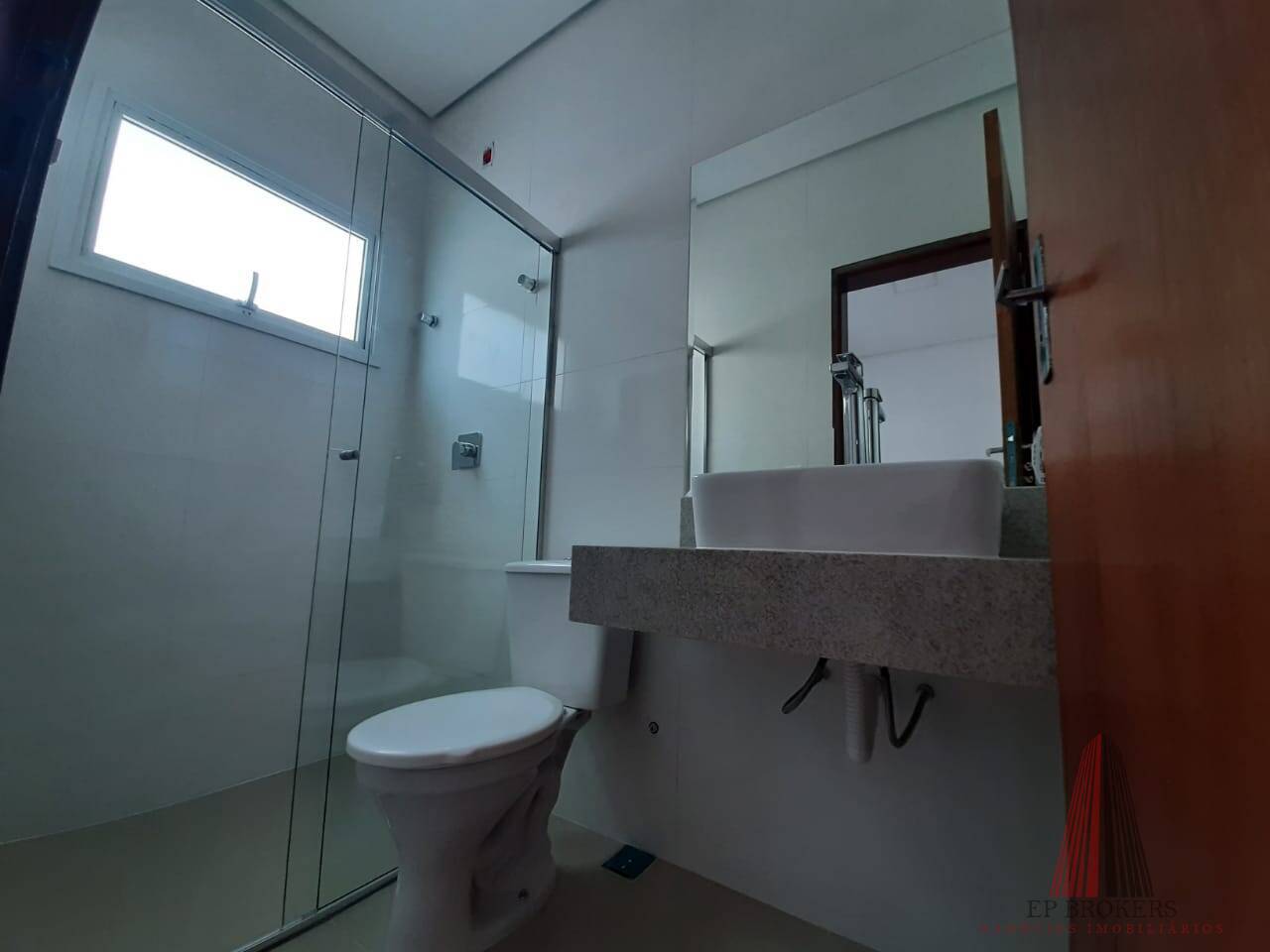 Casa de Condomínio à venda com 3 quartos, 220m² - Foto 18