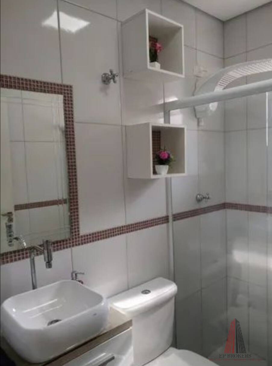 Casa à venda com 2 quartos, 105m² - Foto 12