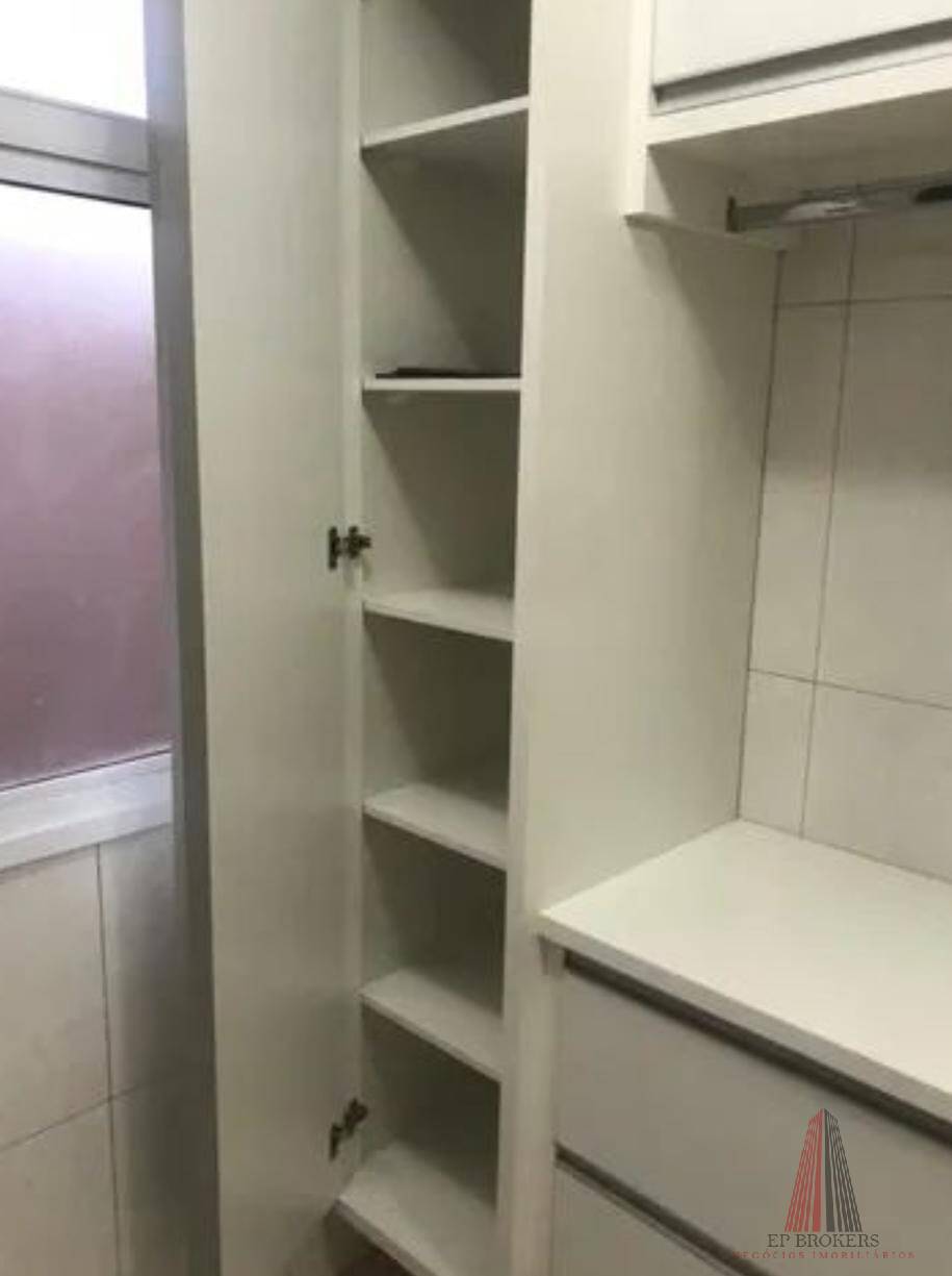 Apartamento à venda com 2 quartos, 49m² - Foto 4