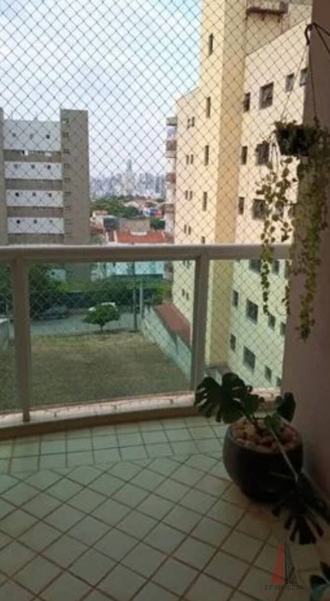 Apartamento à venda com 3 quartos, 160m² - Foto 3