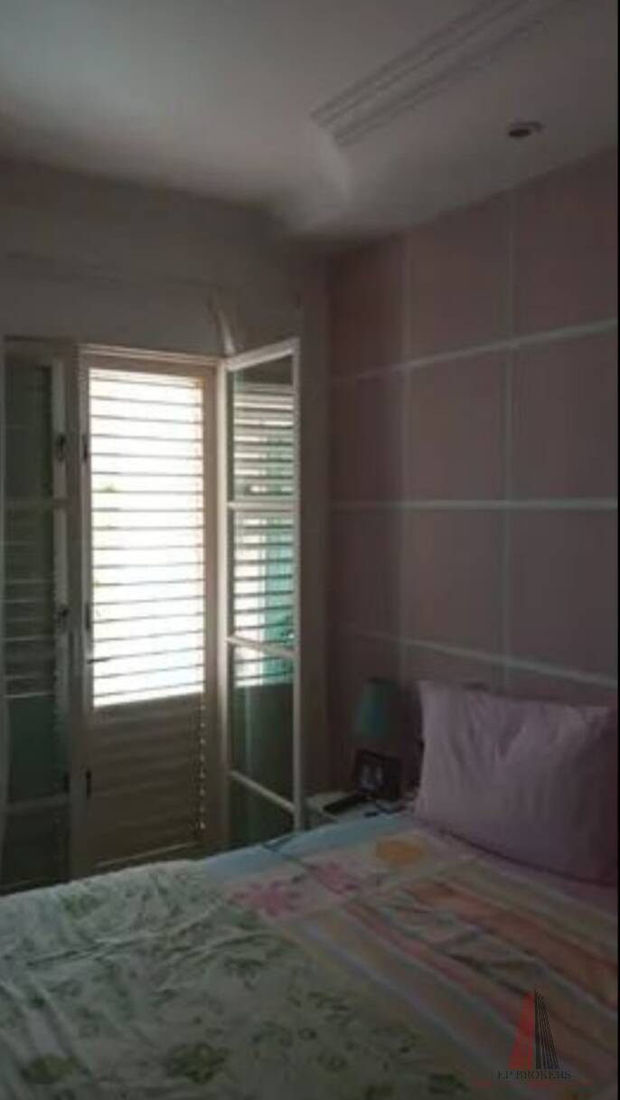 Apartamento à venda com 3 quartos, 160m² - Foto 13