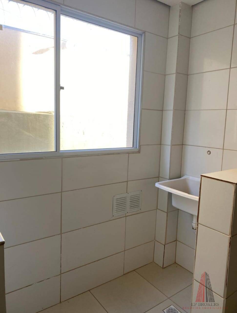 Apartamento à venda com 1 quarto, 44m² - Foto 5