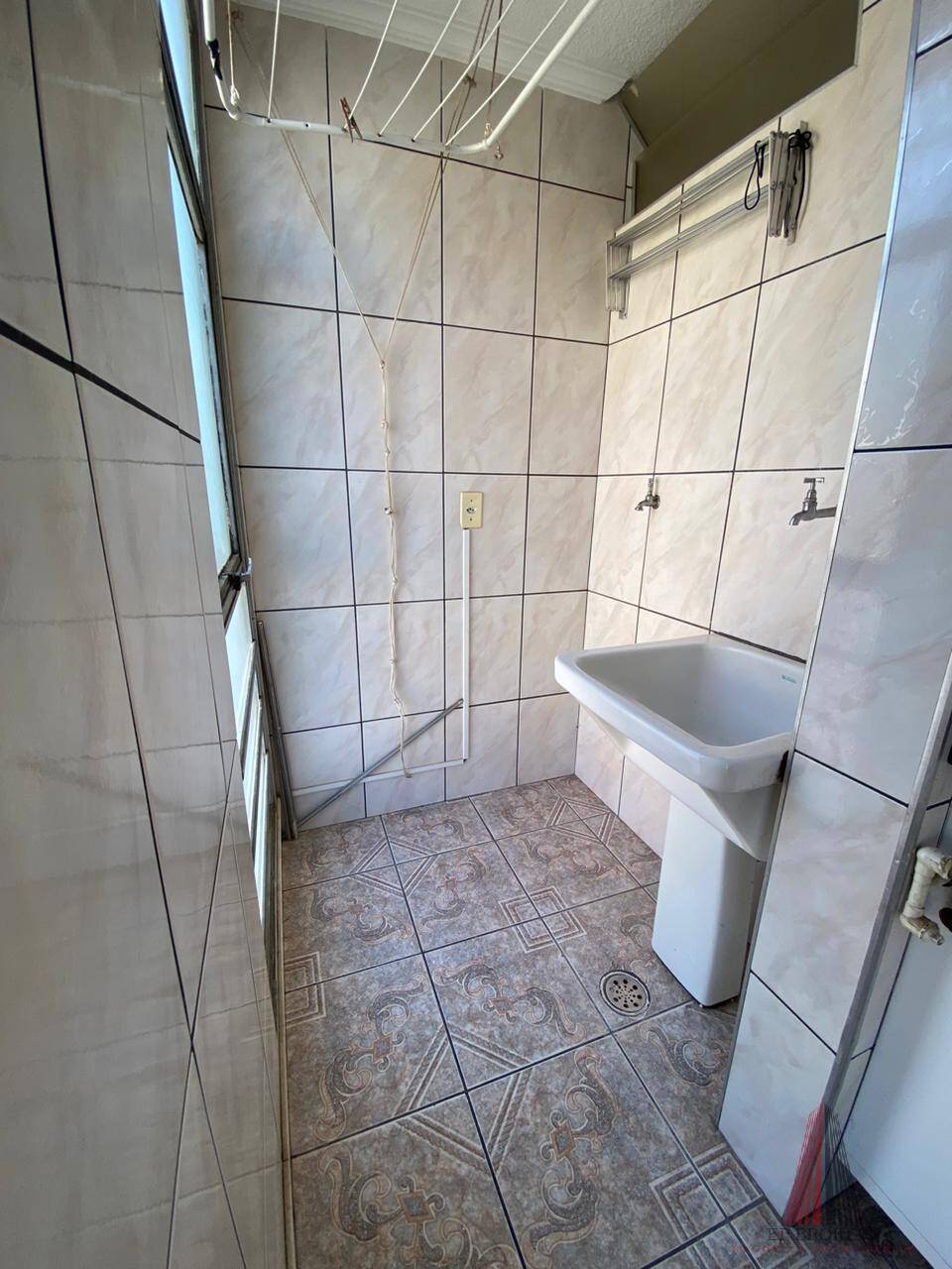 Apartamento à venda com 2 quartos, 44m² - Foto 10