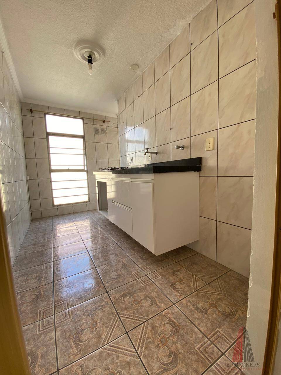 Apartamento à venda com 2 quartos, 44m² - Foto 8