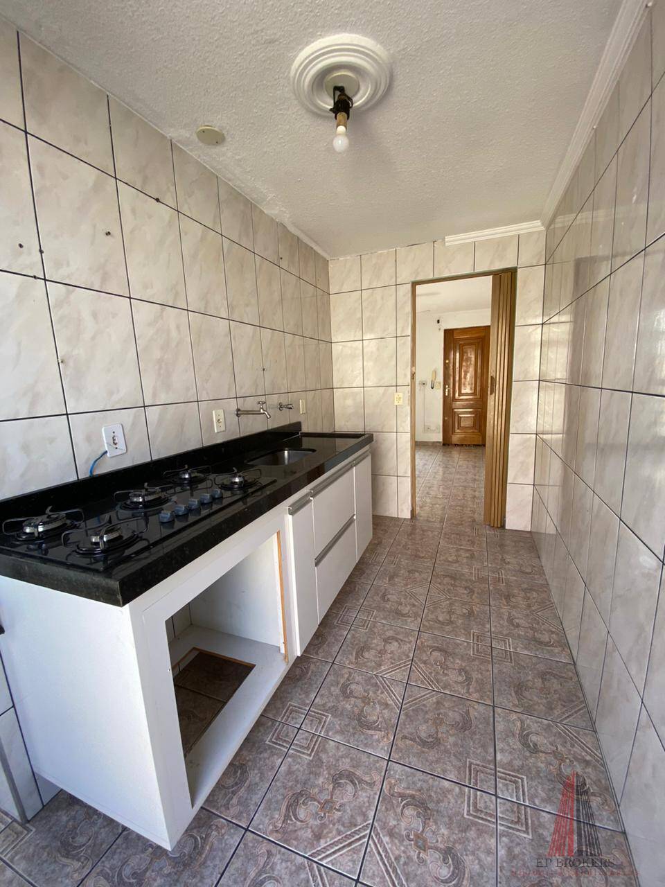 Apartamento à venda com 2 quartos, 44m² - Foto 9