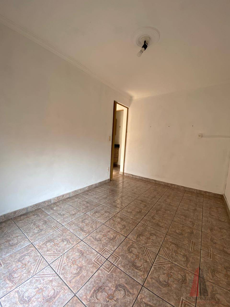 Apartamento à venda com 2 quartos, 44m² - Foto 11