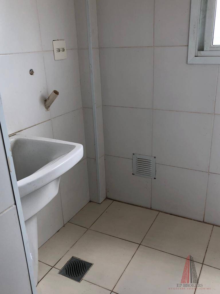 Apartamento à venda com 2 quartos, 65m² - Foto 10