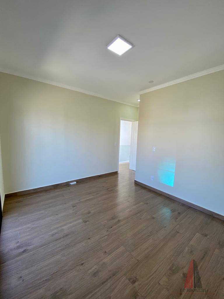 Casa à venda com 3 quartos, 240m² - Foto 22