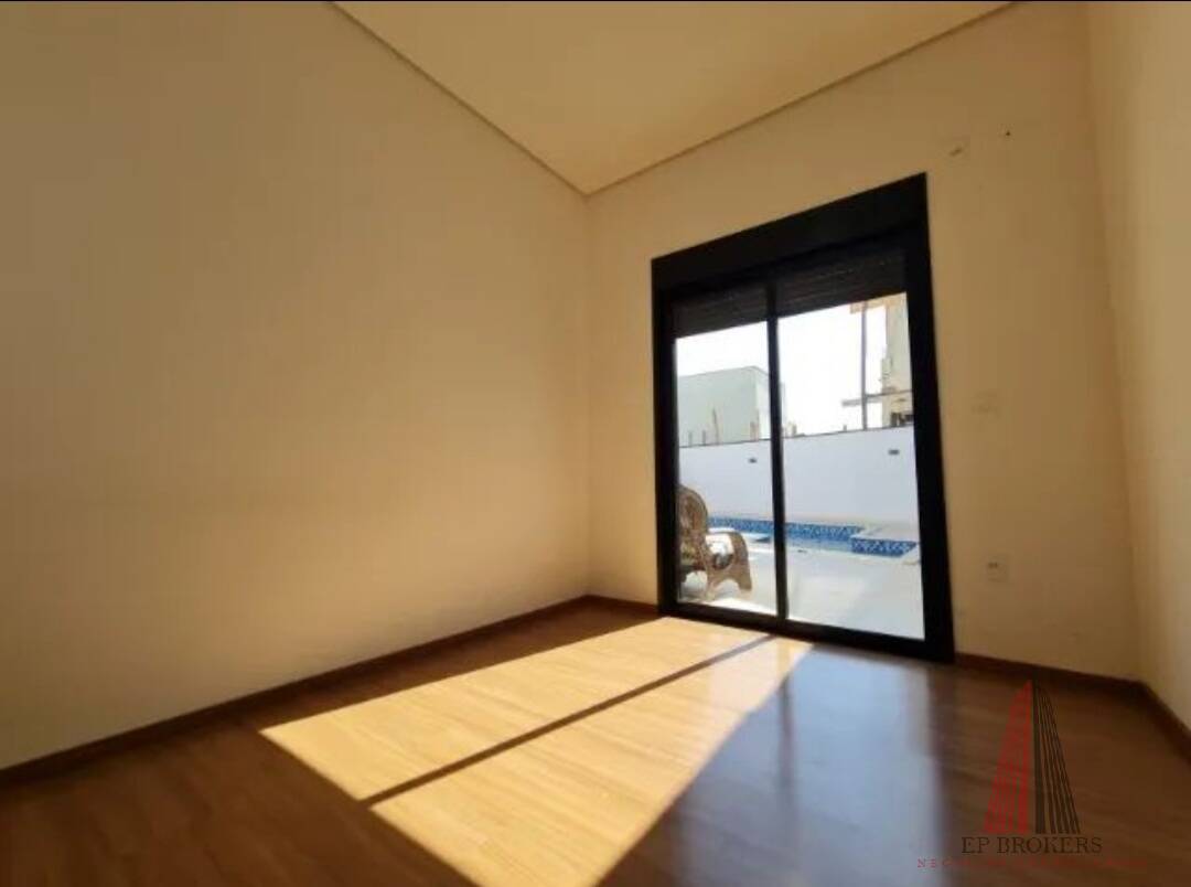 Casa de Condomínio à venda com 3 quartos, 200m² - Foto 2