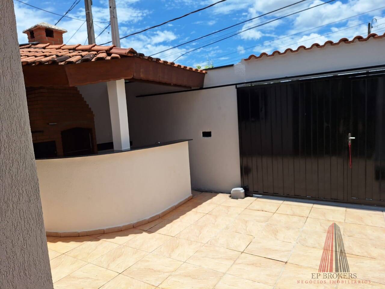 Casa à venda com 2 quartos, 110m² - Foto 9