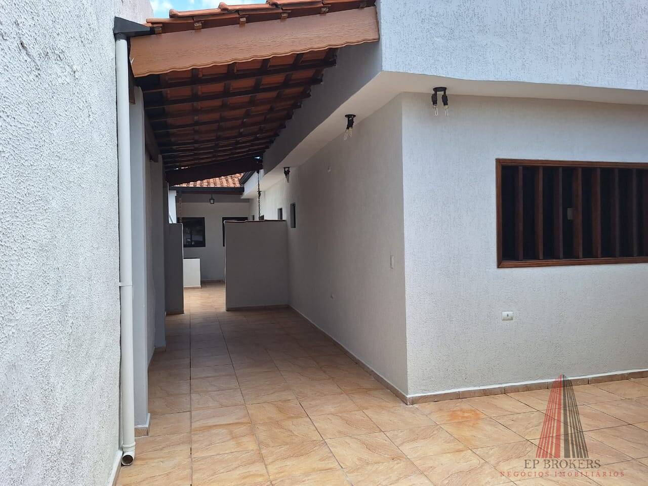 Casa à venda com 2 quartos, 110m² - Foto 18