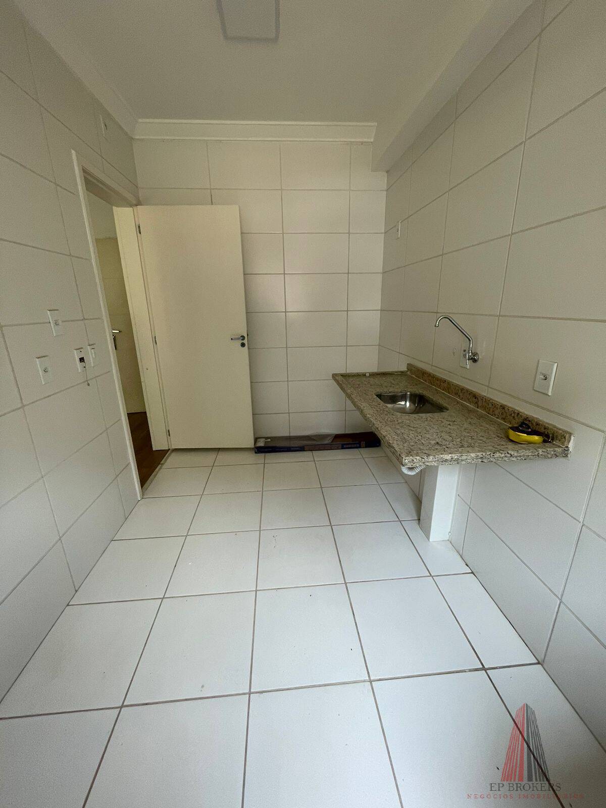 Apartamento à venda e aluguel com 2 quartos, 52m² - Foto 6