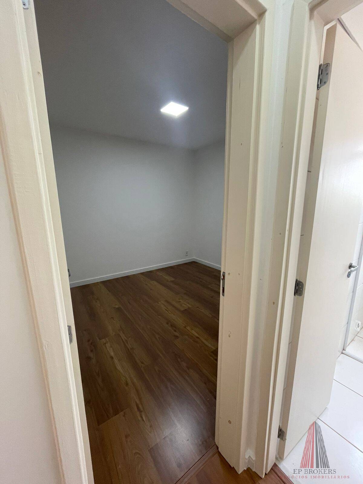 Apartamento à venda e aluguel com 2 quartos, 52m² - Foto 8