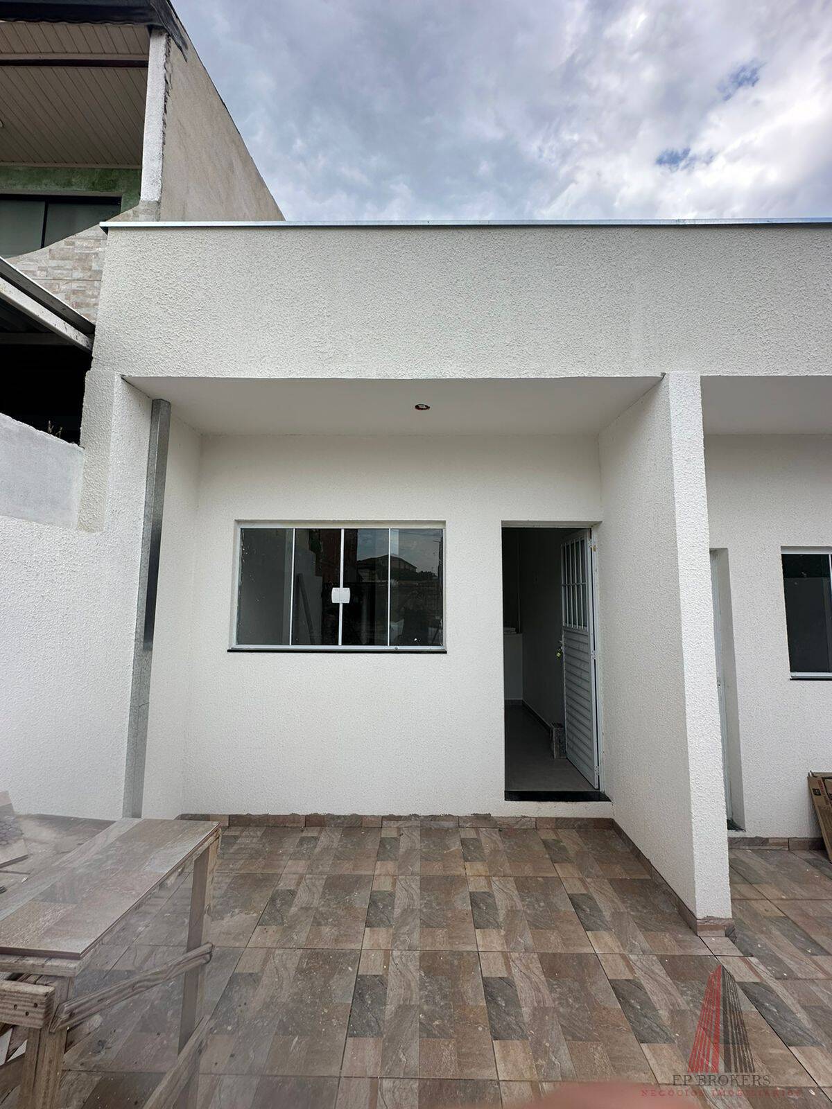 Casa à venda com 2 quartos, 48m² - Foto 3