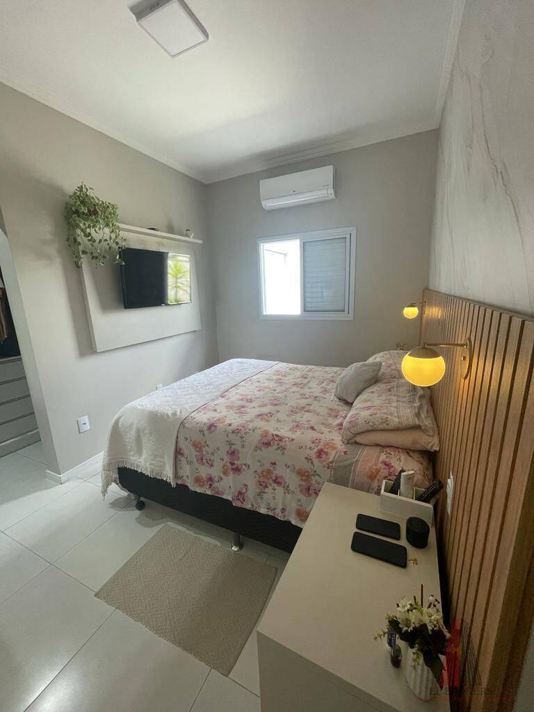 Casa à venda com 2 quartos, 154m² - Foto 8