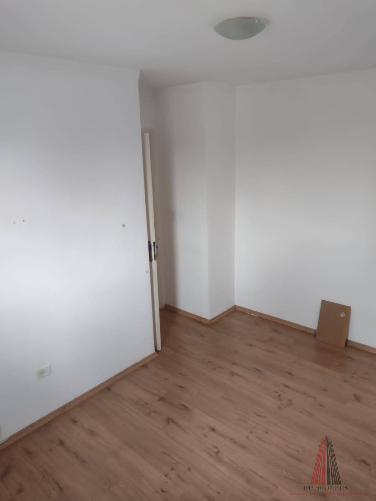 Apartamento à venda com 2 quartos, 51m² - Foto 2