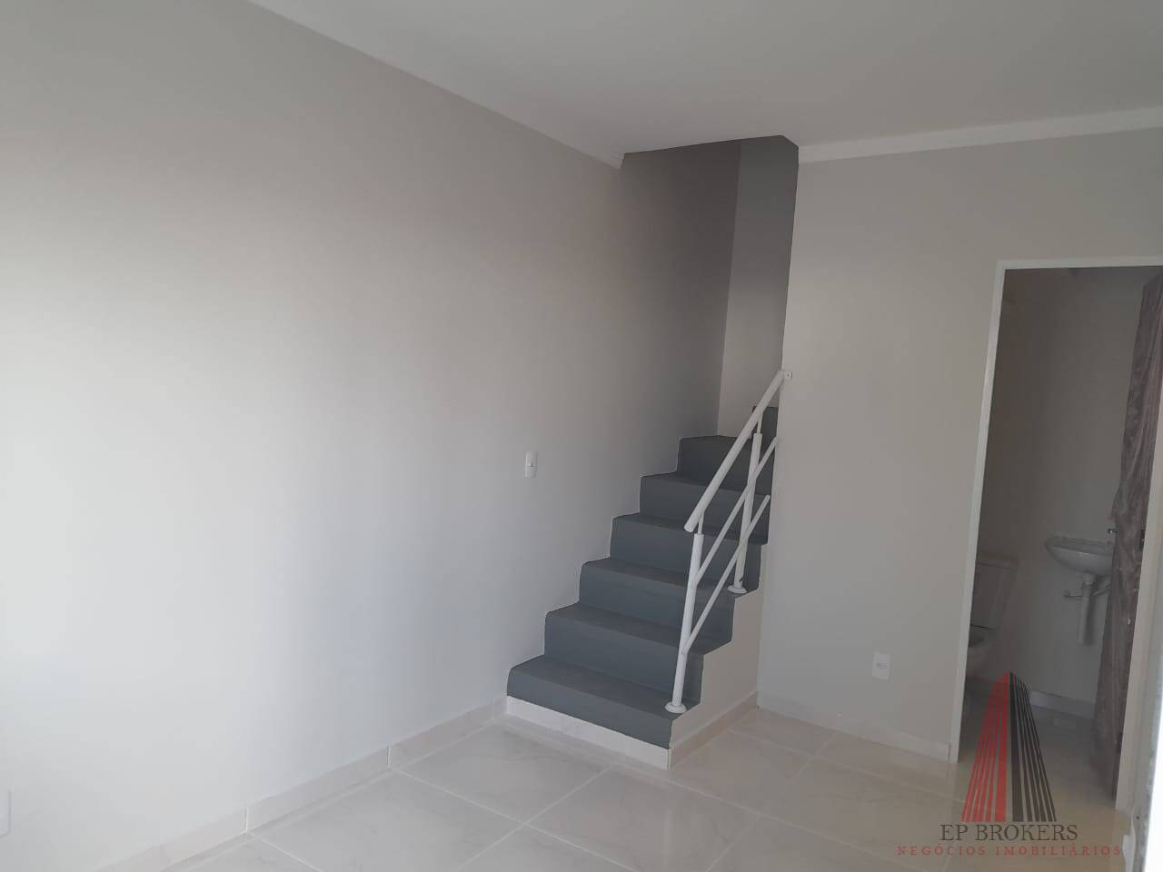 Sobrado à venda com 2 quartos, 65m² - Foto 4