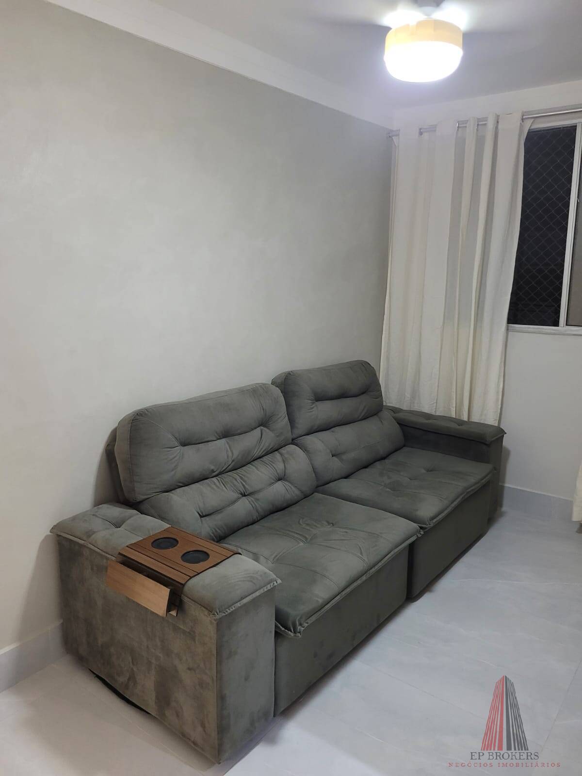 Apartamento à venda com 2 quartos, 50m² - Foto 4