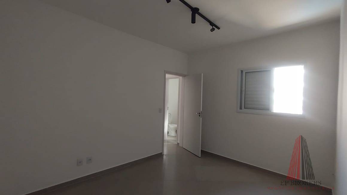 Apartamento à venda com 1 quarto, 42m² - Foto 8