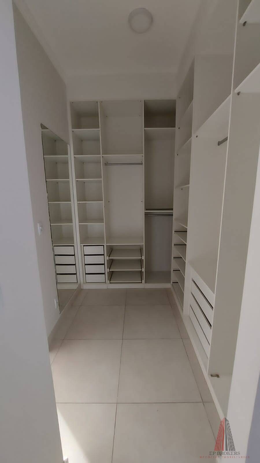 Sobrado à venda e aluguel com 4 quartos, 297m² - Foto 25