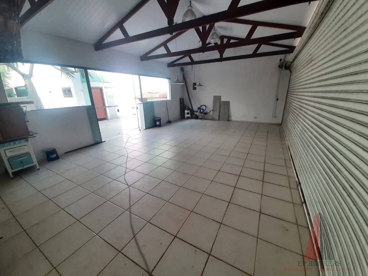 Sobrado à venda com 7 quartos, 580m² - Foto 60