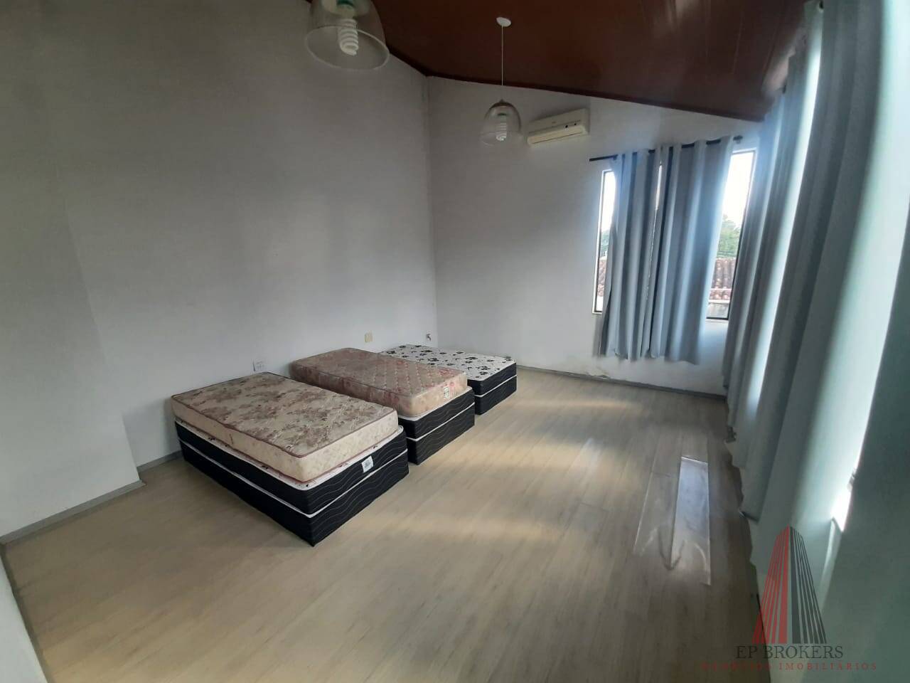 Sobrado à venda com 7 quartos, 580m² - Foto 25